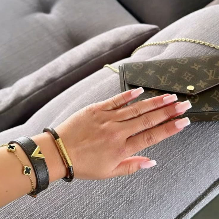 Armband Essential LV