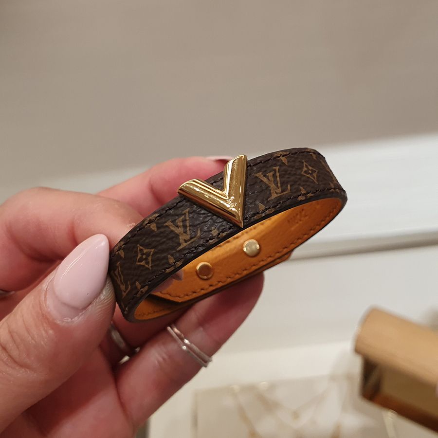 Armband Essential LV